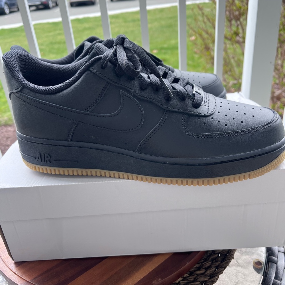 Nike Air Force 1